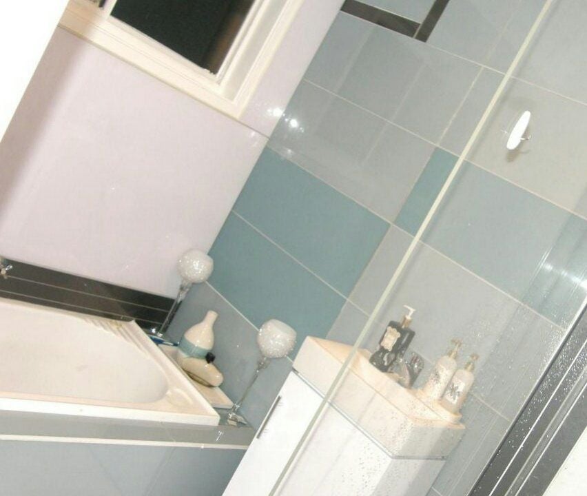 Thumbnail Acrylic Shower Wall Panel 2440 x 1220 x 3.5mm Thumbnail Acrylic Shower Wall Panel 2440 x 1220 x 3.5mm